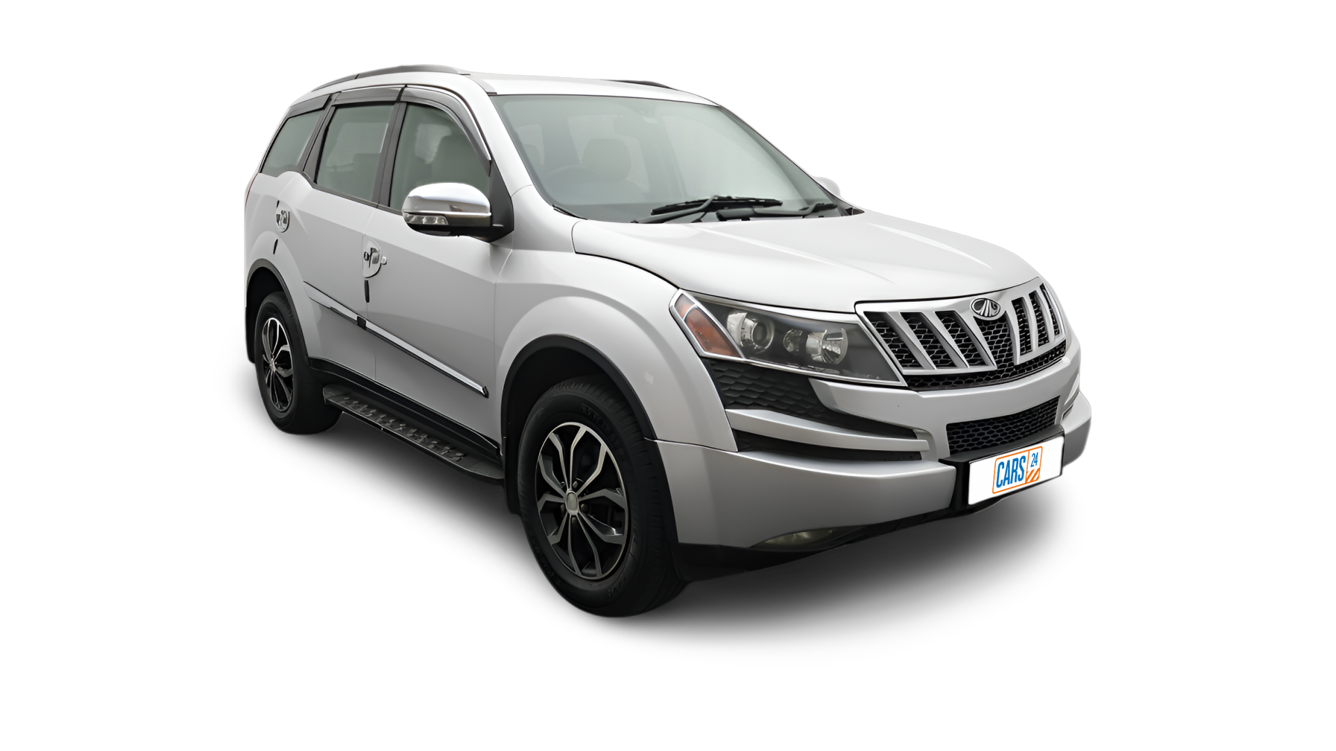 Mahindra XUV500-img